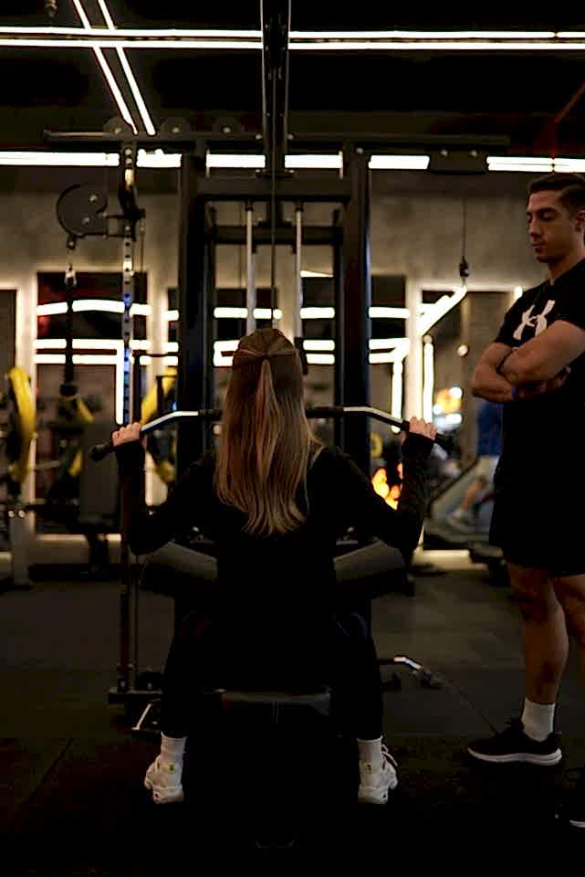 Çiğli’nin En İyi Spor Salonu ve Fight Club Deneyimi: Premium Sports Club ile Tanışın